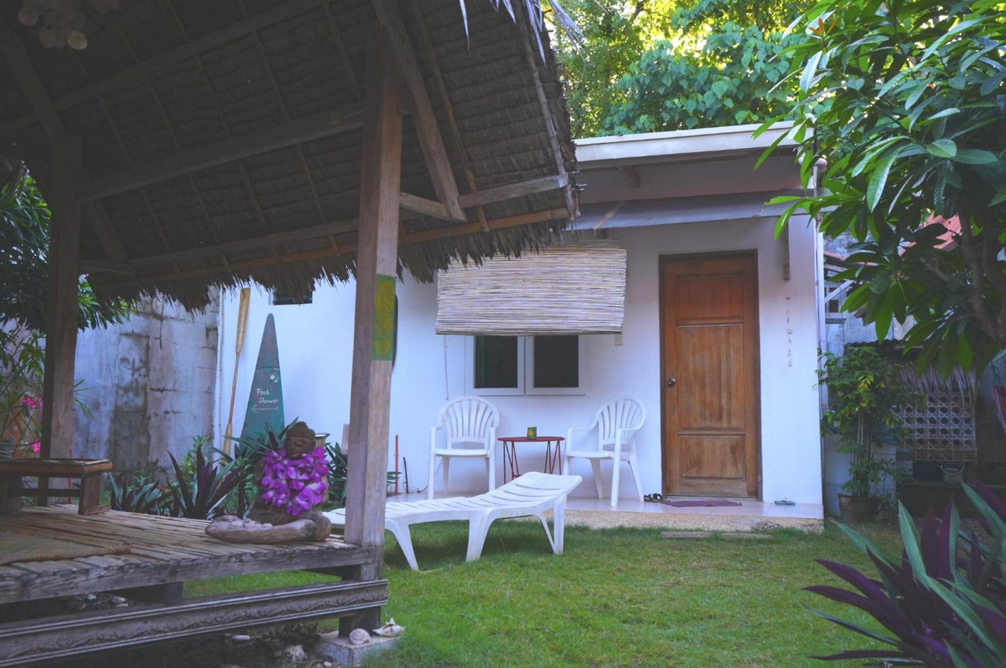 Boholala Hostel Panglao Esterno foto